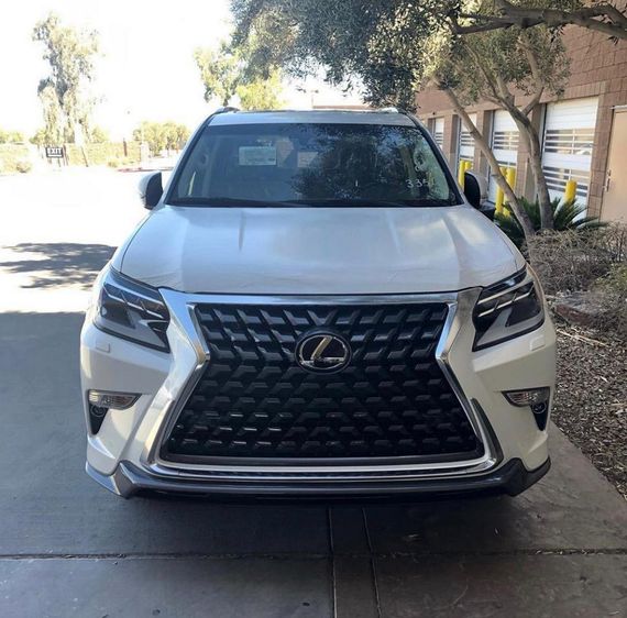 Решітка радіатора 2013-2023 (Дизайн 2021 року) для Lexus GX460 | Зображення 1