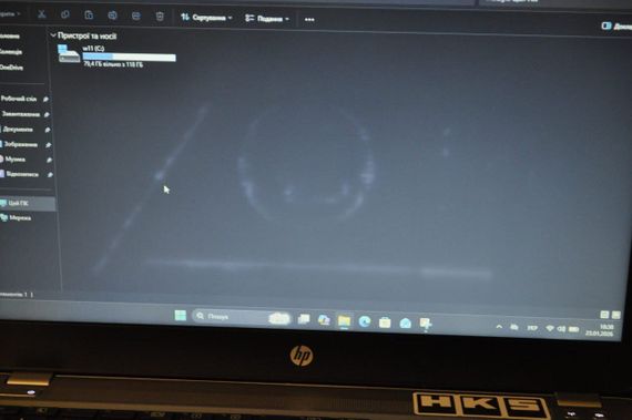 Ноутбук Б-клас HP ProBook 440 G4 / 14" (1366x768) TN / Intel Pentium 4415U (2 (4) ядра по 2.3 GHz) / 8 GB DDR4 / 120 GB SSD / Intel HD Graphics 610 / WebCam б/в | Зображення 3