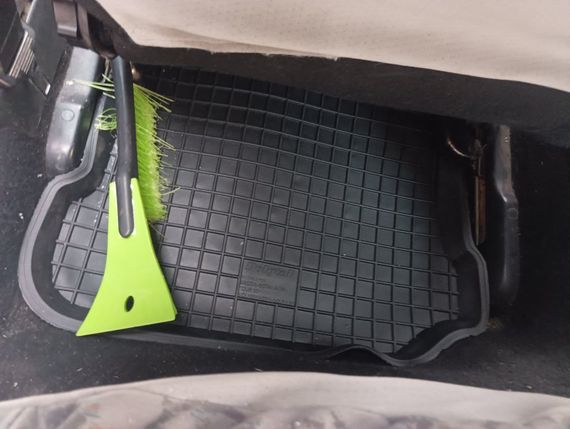 Резиновые коврики с бортом (4 шт, Polytep) для Seat Toledo 2000-2005 гг | Зображення 4