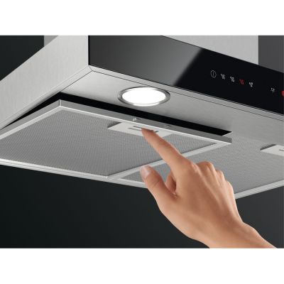 Вытяжка кухонная AEG DBE5660HB | Зображення 1