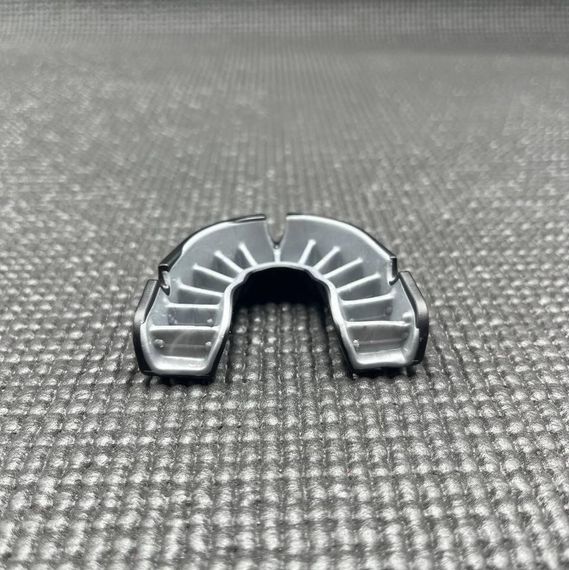 Капа OPRO Silver доросла (вік 11+) Grillz Black/Silver (art.102502013) | Зображення 4