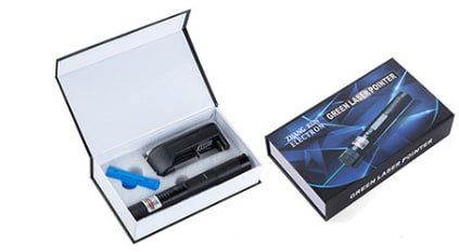 Лазер, лазерная указка Laser 303 Black (зеленый луч) с перезаряжаемым аккумулятором 18650, зарядником в подарочной коробке + 8 трафаретов (sv2222bgg) | Зображення 3