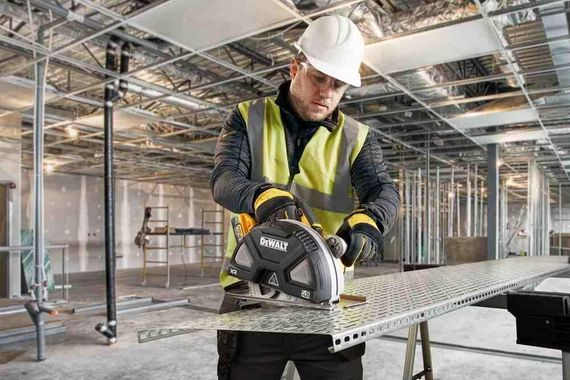 Пила дискова по металу акумуляторна DeWALT DCS383H2 | Зображення 9