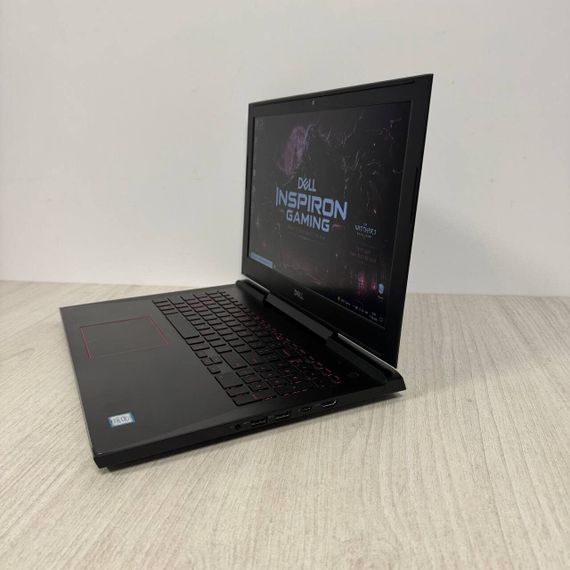 Ігровий ноутбук Б-клас Dell Inspiron Gaming 7577 / 15.6" (1920x1080) IPS / Intel Core i7-7700HQ (4 (8) ядра по 2.8 - 3.8 GHz) / 8 GB DDR4 / 256 GB SSD / nVidia GeForce GTX 1060 Max-Q, 6 GB GDDR5, 192-bit / WebCam б/в | Зображення 6
