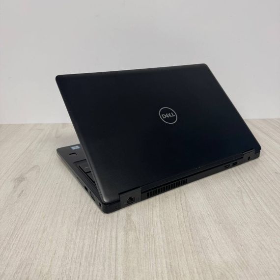 Ультрабук Б-класс Dell Latitude 5590 / 15.6" (1920x1080) IPS / Intel Core i5-8350U (4 (8) ядра по 1.7 - 3.6 GHz) / 8 GB DDR4 / 256 GB SSD / nVidia GeForce MX130, 2 GB GDDR5, 64-bit / WebCam б/у | Зображення 6