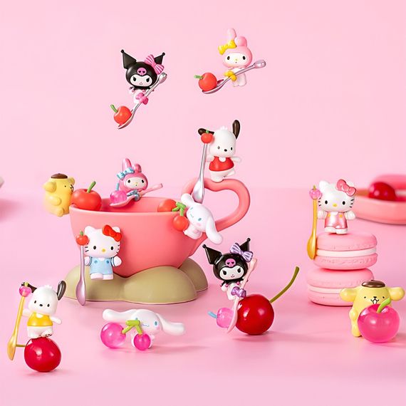 Фігурка-сюрприз "Друзі вишеньки" Pop Top Hello Kitty 24MQD-007 в асортименті | Зображення 7