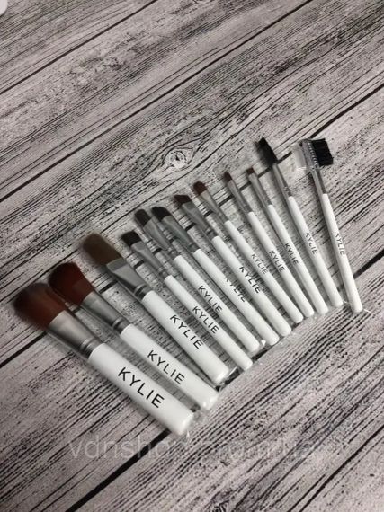 Набор кистей для макияжа KYLIE 12 штук | Зображення 4