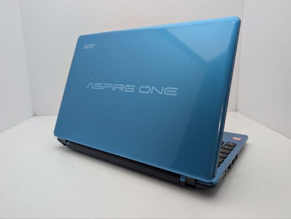 Нетбук Acer Aspire One 725 Blue / 11.6" (1366x768) TN / AMD C-60 (2 ядра по 1.0 - 1.3 GHz) / 4 GB DDR3 / 120 GB HDD / AMD Radeon HD 6290 Graphics / WebCam / АКБ не держит б/у | Зображення 7
