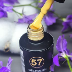 Гель-лак для нігтів Bee Nails 057 (солом'яний) 8мл