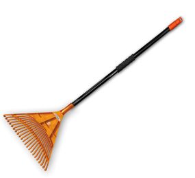 Граблі віялові Bradas 22 зубця черенок металевий KT-CX22B-M