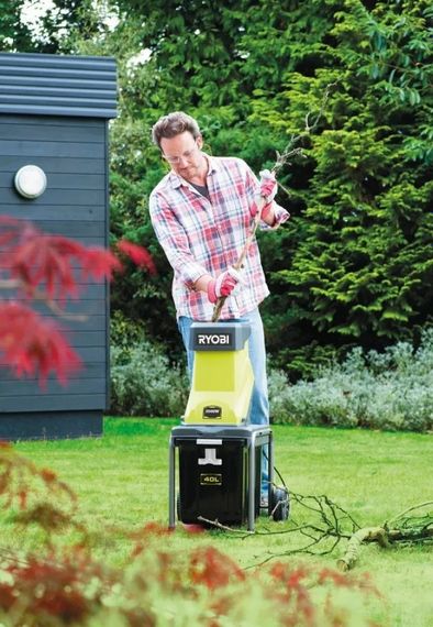 Подрібнювач Ryobi садовий мережевий RSH2545B 2500Вт 45мм 40л 13.4кг ніж (5133002512) | Зображення 1