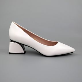 Туфлі човники жіночі 589420 Білі 37 38 39 40