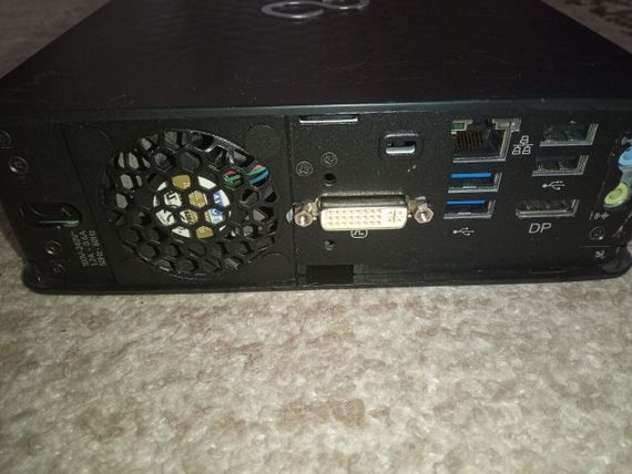 Неттоп Б-класс Fujitsu Esprimo Q920 USFF / Intel Core i5-4590T (4 ядра по 2.0 - 3.0 GHz) / 4 GB DDR3 / 120 GB SSD / Intel HD Graphics 4600 б/у | Зображення 4