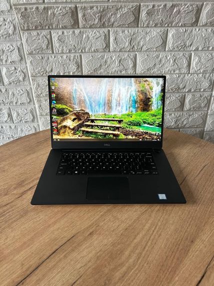 Игровой ультрабук Б-класс Dell XPS 7590 / 15.6" (1920x1080) IPS / Intel Core i7-9750H (6 (12) ядер по 2.6 - 4.5 GHz) / 16 GB DDR4 / 256 GB SSD M.2 / nVidia GeForce GTX 1650, 4 GB GDDR5, 128-bit / WebCam б/у | Зображення 1