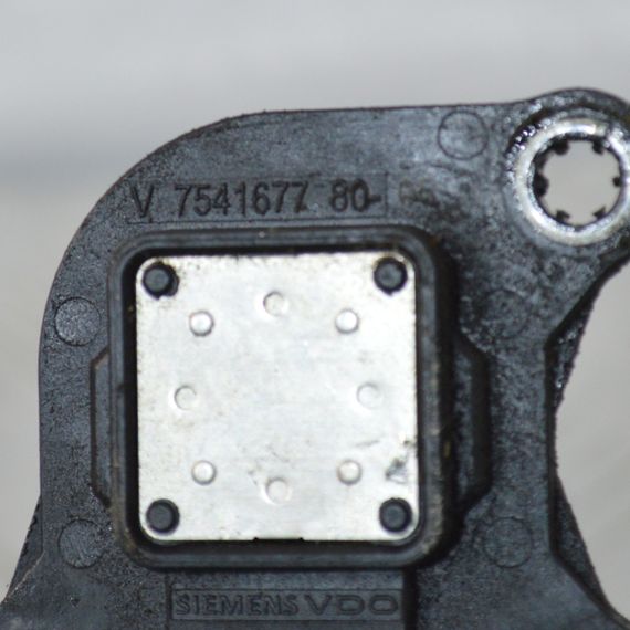 Датчик положення розпредвалу 1.4-1.6 VTI Citroen C3 C4 Picasso 2006-... Датчик вала Сітроен Пікасо V754167780 | Зображення 3