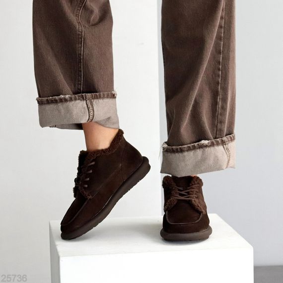 Стильні зимові низькі замшеві черевики колір Шоколад | Зображення 7