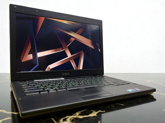 Ноутбук Б-класс Dell Latitude E4310 / 13.3" (1366x768) TN / Intel Core i5-520M (2 (4) ядра по 2.4 - 2.93 GHz) / 4 GB DDR3 / 250 GB HDD / Intel HD Graphics / WebCam б/у | Зображення 7