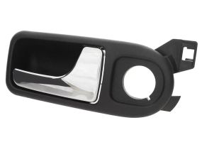 Ручка двери салона правая внутренняя Volkswagen Lupo 99-06 черная хромированная (6X0837114D)