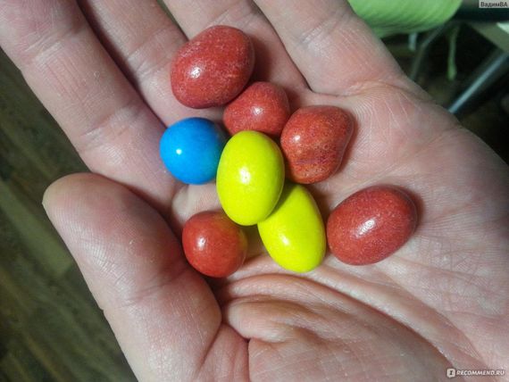 Арахис в шоколаде и цветной глазури Monti, 240 г, Польша, драже | Зображення 1