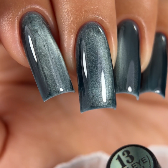 Гель-лак сатиновая кошка Crooz №13 Satin Cat (холодный мятно-изумрудный) 8мл | Зображення 1