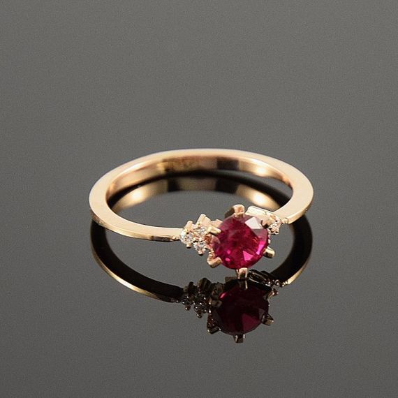 Кольцо из красного золота с рубином 14.5 | Зображення 2