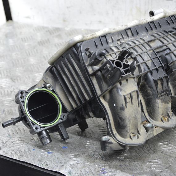 Впускной коллектор 1.2 / 1.4 TSI Volkswagen Golf Passat 2008-2024 Коллектор впускной Фольксваген 04E129711E | Зображення 3