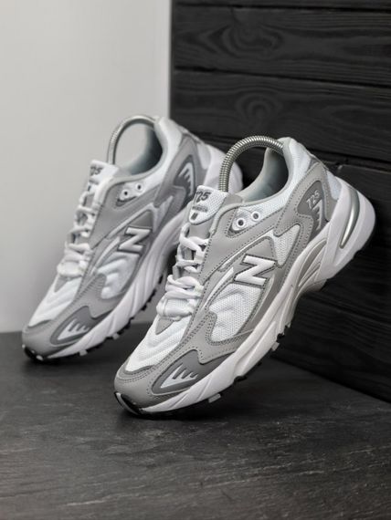 Кросівки New Balance весна-літо матеріал замш/шкіра/текстиль колір світло-сірий, білий | Зображення 3