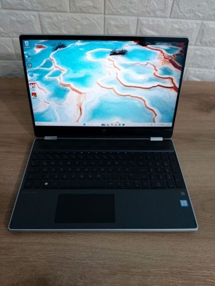 Ноутбук-трансформер HP Pavilion x360 / 15.6" (1920x1080) IPS Touch / Intel Core i5-8265U (4 (8) ядра по 1.6 - 3.9 GHz) / 8 GB DDR4 / 256 GB SSD M.2 + 1000 GB HDD / Intel UHD Graphics / WebCam б/в | Зображення 1