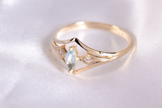 Кольцо из желтого золота с топазом 15.5 | Зображення 4