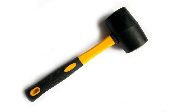 Киянка резиновая черная с фибергласовой рукояткой 225гр СИЛА
