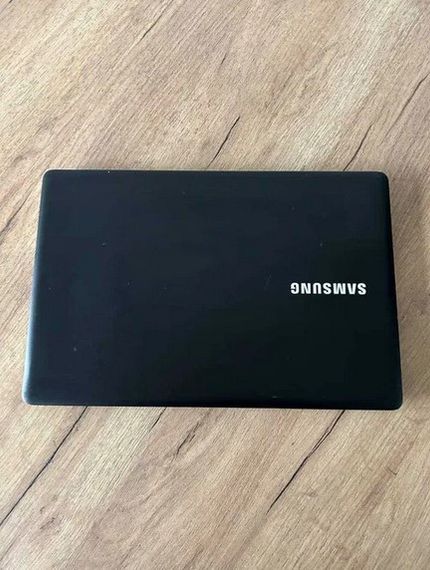 Ноутбук Сенсорний Samsung NP940Z5L 15,6" 4K i7 6700HQ 16Gb SSD 256Gb GTX 950M Б/В | Зображення 2