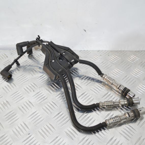 Проводи високовольтні 1.2 TSI Volkswagen Beetle Caddy Golf 2008-2022 Провід високої напруги Фольксваген Гольф Бітл 06A035281A