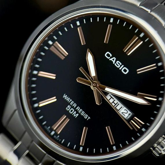 Чоловічий годинник Casio MTP-1335D-1A2 | Зображення 3