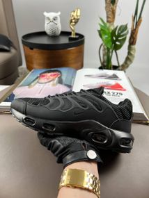 Чоловічі кросівки Air Max Terrascape Plus All Black  , В'єтнам 45 28,5-29 см