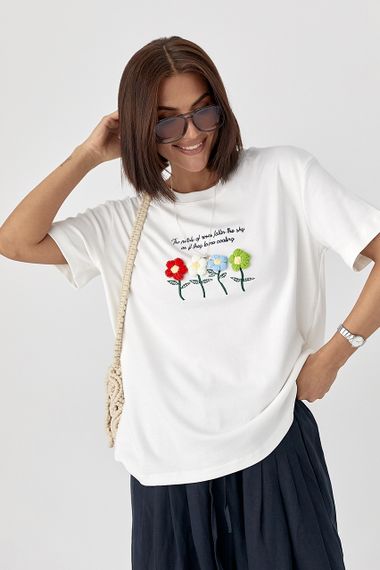 Футболка з в'язаними квітами - білий цвет, S (є розміри) | Зображення 4