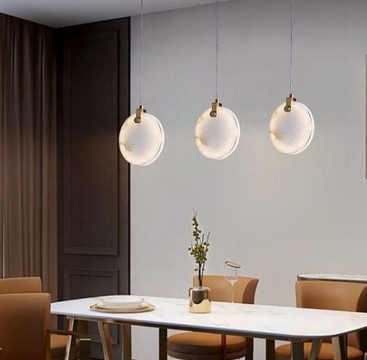 Люстра світлодіодна підвісна LED світильник для квартири на стелю лед 26625 Латунь 30-150х10х20 см. | Зображення 1