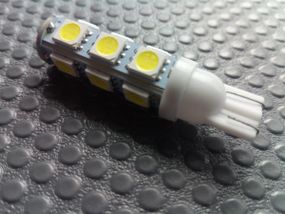 Лампа світлодіод б/ц 12V W5W T10 13SMD біла