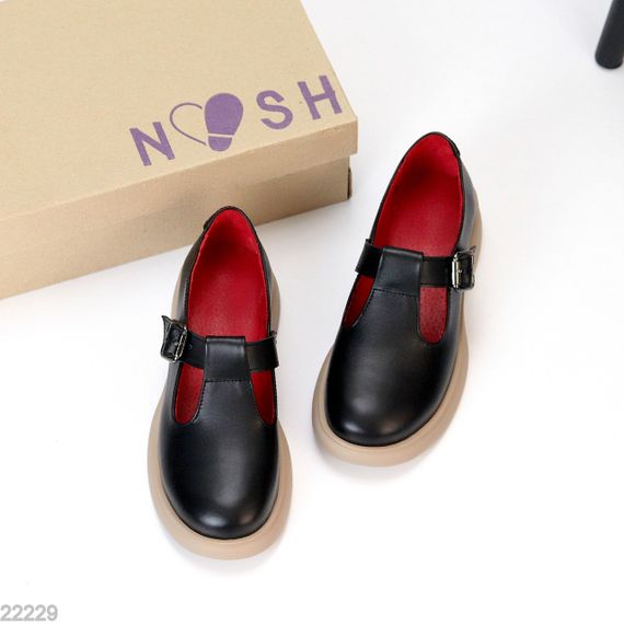 Чорні шкіряні демі туфлі на ремінці натуральна шкіра на бежевій підошві | Зображення 4