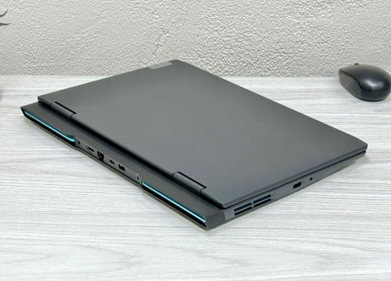 Ігровий ноутбук Б-клас Lenovo IdeaPad Gaming 3 15ARH7 / 15.6" (1920x1080) IPS / AMD Ryzen 5 6600H (6 (12) ядер по 3.3 - 4.5 GHz) / 16 GB DDR5 / 512 GB SSD M.2 / nVidia GeForce RTX 3050, 4 GB GDDR6, 128-bit / WebCam / Win 11 Home б/в | Зображення 4