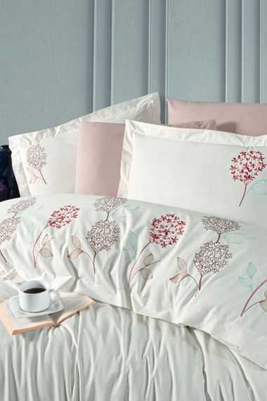 Постельное белье Maribor Elegance Poplin 200 х 220 см Camelia Ekru | Зображення 1