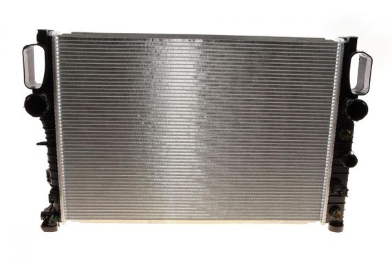 Радіатор охолодження Mercedes Benz E-class W211 S211 CLS-class C219 02-10 30002341