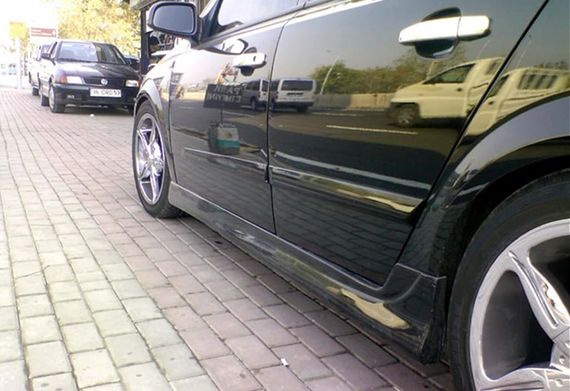 Боковые пороги DPT (2004-2009, под покраску) для Opel Astra H | Зображення 1