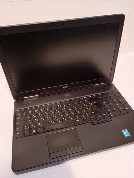 Ноутбук Б-класс Dell Latitude E5540 / 15.6" (1366x768) TN / Intel Core i5-4310U (2 (4) ядра по 2.0 - 3.0 GHz) / 8 GB DDR3 / 256 GB SSD / Intel HD Graphics 4400 / WebCam / DVD-RW б/у | Зображення 2