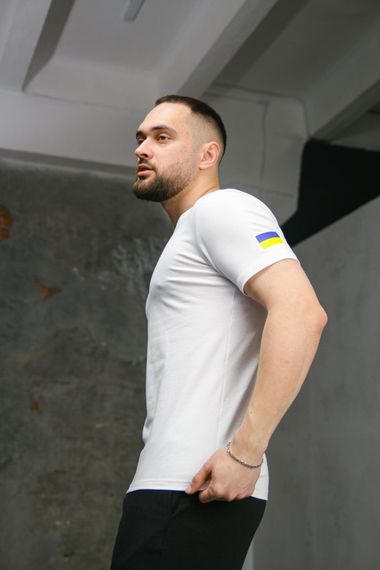 Футболка чоловіча з прапором на плечі Intruder біла (9549512368) | Зображення 2