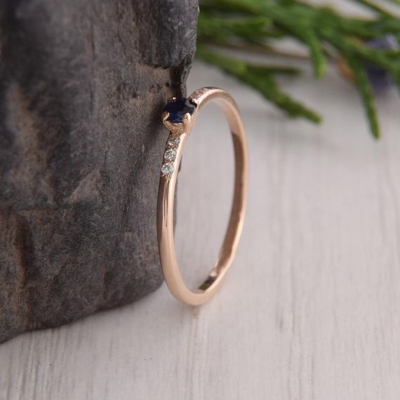 Кольцо из красного золота с сапфиром и бриллиантами 20.5 | Зображення 4