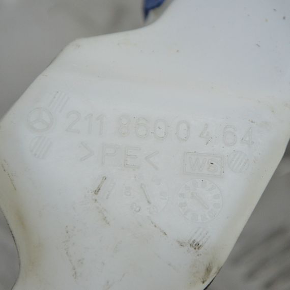 Горловина бачка омивача Mercedes E-Class W211 2002-2009 Заливна горловина Мерседес в211 2118600464 | Зображення 2