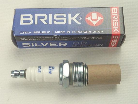 Свічка запалювання BRISK Silver NR15S (ГАЗ 402 дв.) (для газ.обладнання.) (NR15S.4K)