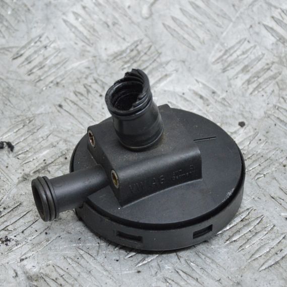 Сапун 1.4 / 1.6 Volkswagen Golf V 2003-2008 Мембрана масловіддільника Фольксваген 03C103201D | Зображення 1
