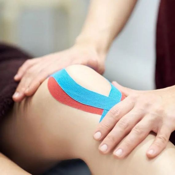Спортивний тейп Кінезіо Kinesology Tape (кольор сірий) - пластир для підтримки м'язів 5 см 5 м | Зображення 2