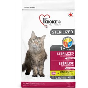 Сухий корм для кастрованих котів і стерилізованих кішок 1st Choice Sterilized 2.4 кг 65672265027